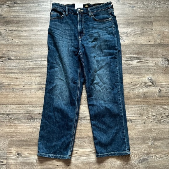 Lee High Rise Cropped Straight Jeans 29 Medium NWT Denim Workwear Casual - Picture 1 of 8